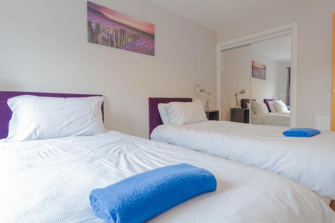 Park Lets Apartment Dumbarton Ngoại thất bức ảnh
