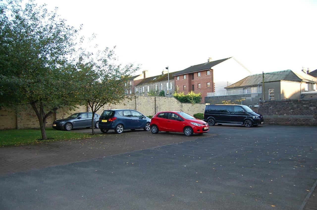 Park Lets Apartment Dumbarton Ngoại thất bức ảnh